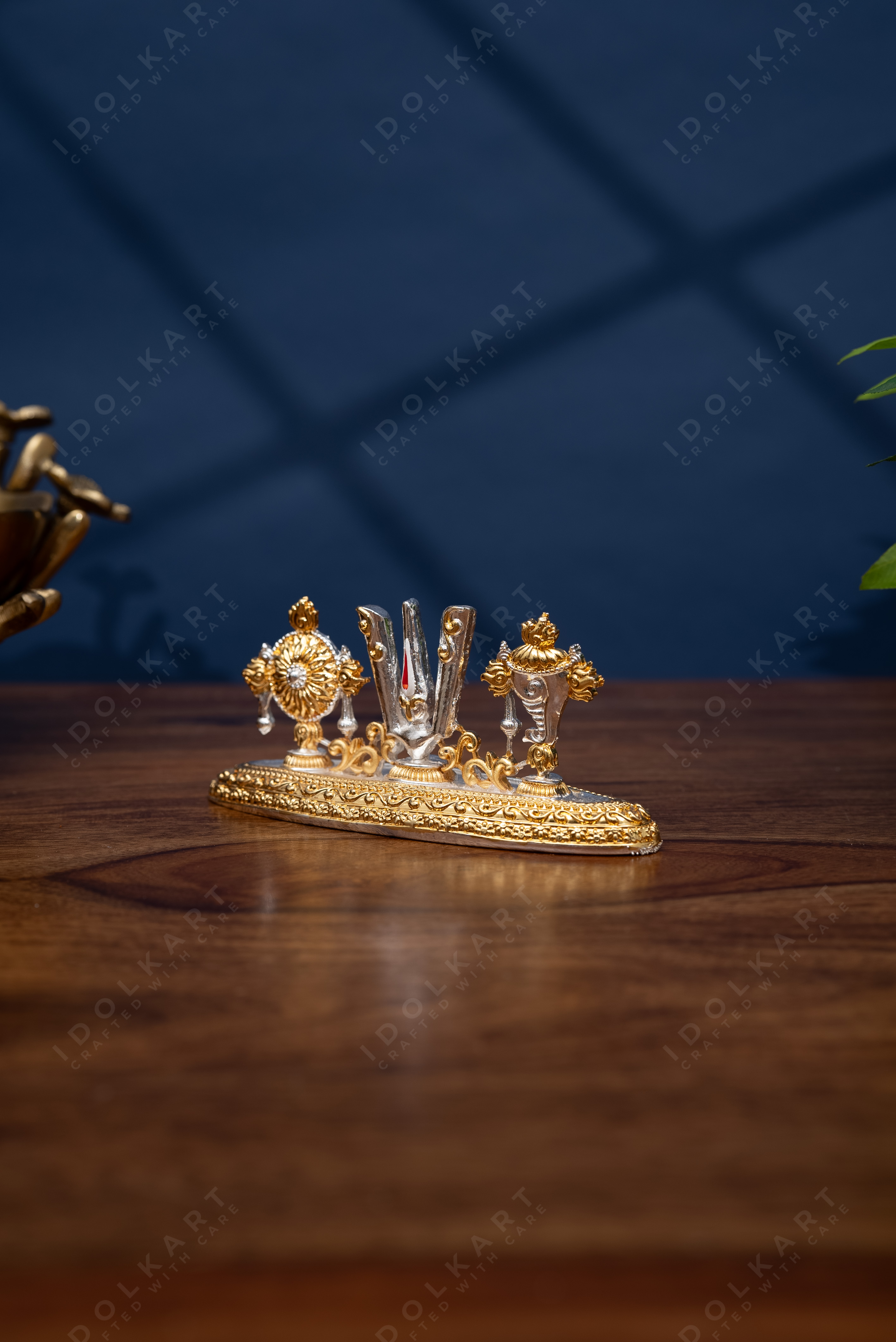 Shank, Ckakra and Tilak Balaji | H: 1.5 inch | Idolkart