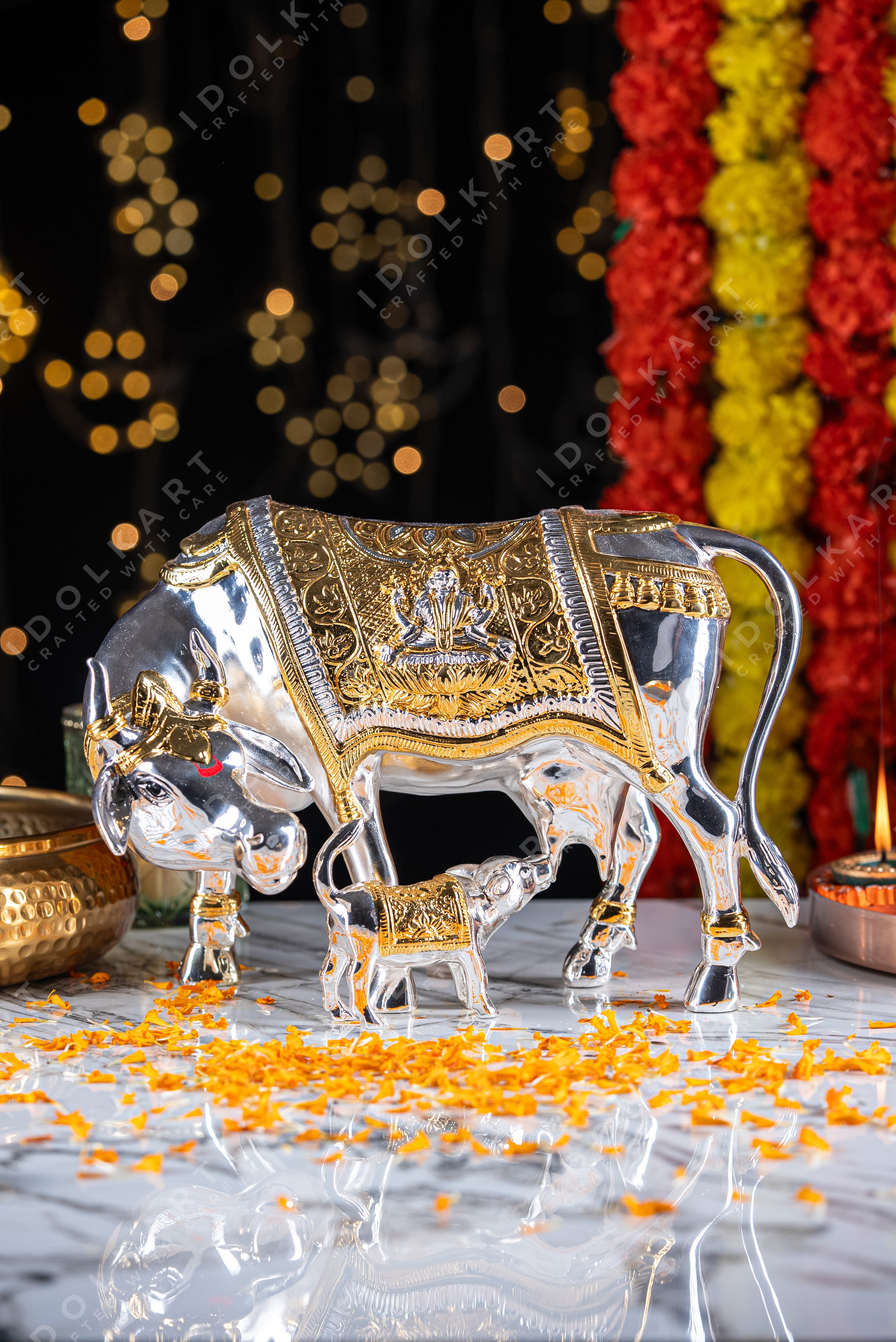 Kamadhenu With Calf statue