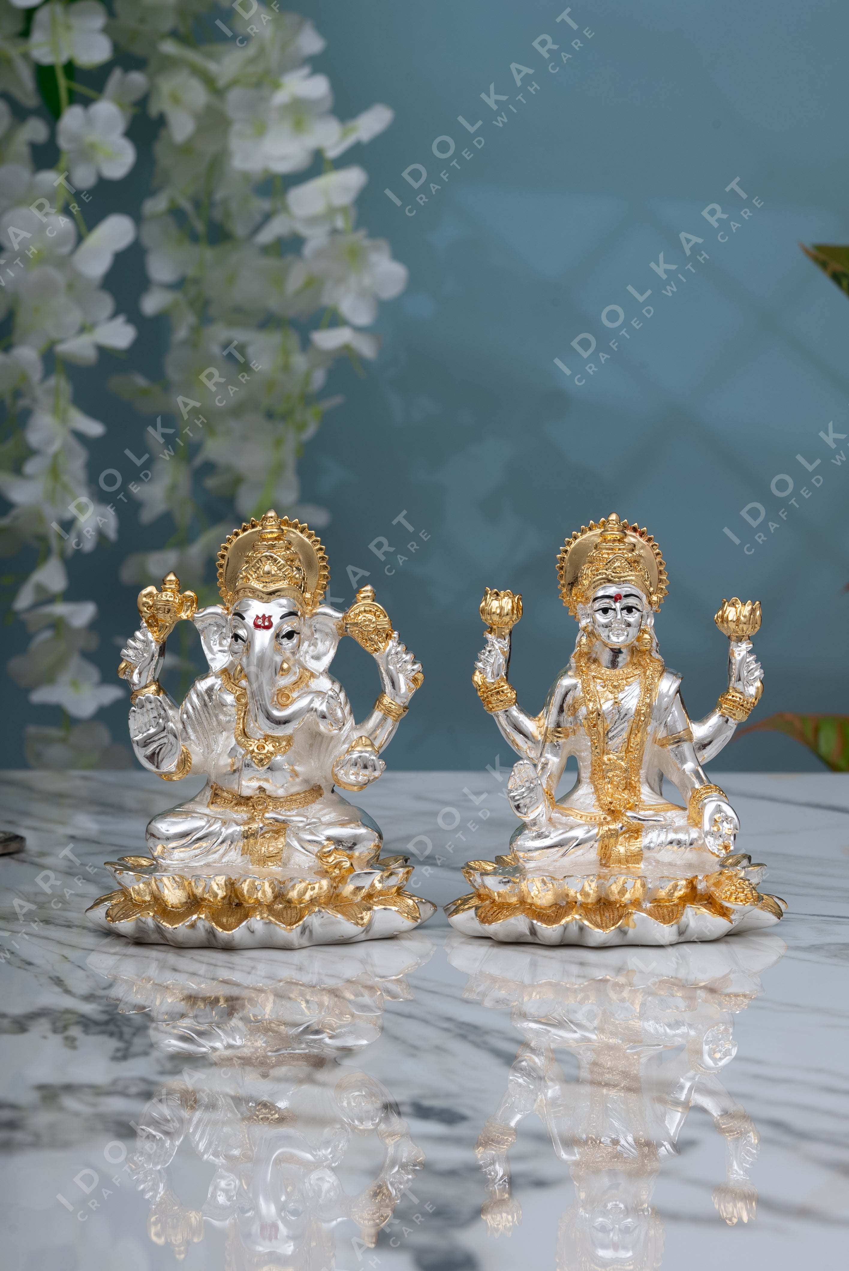 Silver & Gold Ganesha and Lakshmi Idol on Lotus
